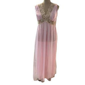 Vintage Women's Pink Long Nylon Nightgown Lace Accent D'Signer MEDIUM Union Made
